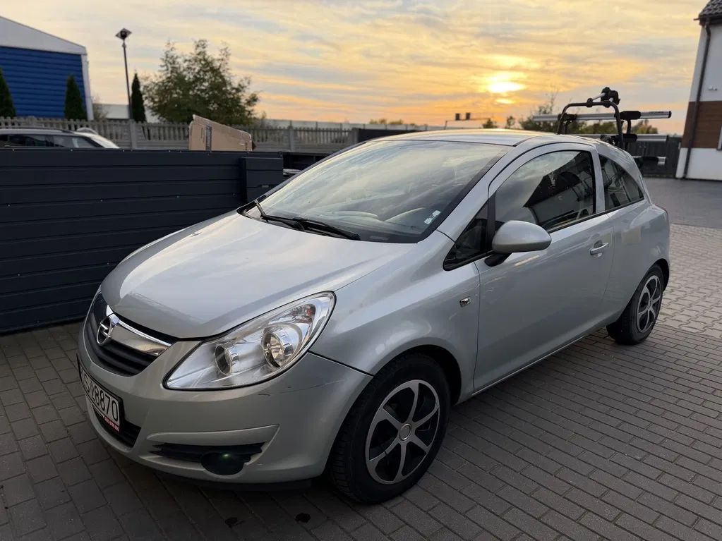 Zdjęcie: 2009 Opel Corsa