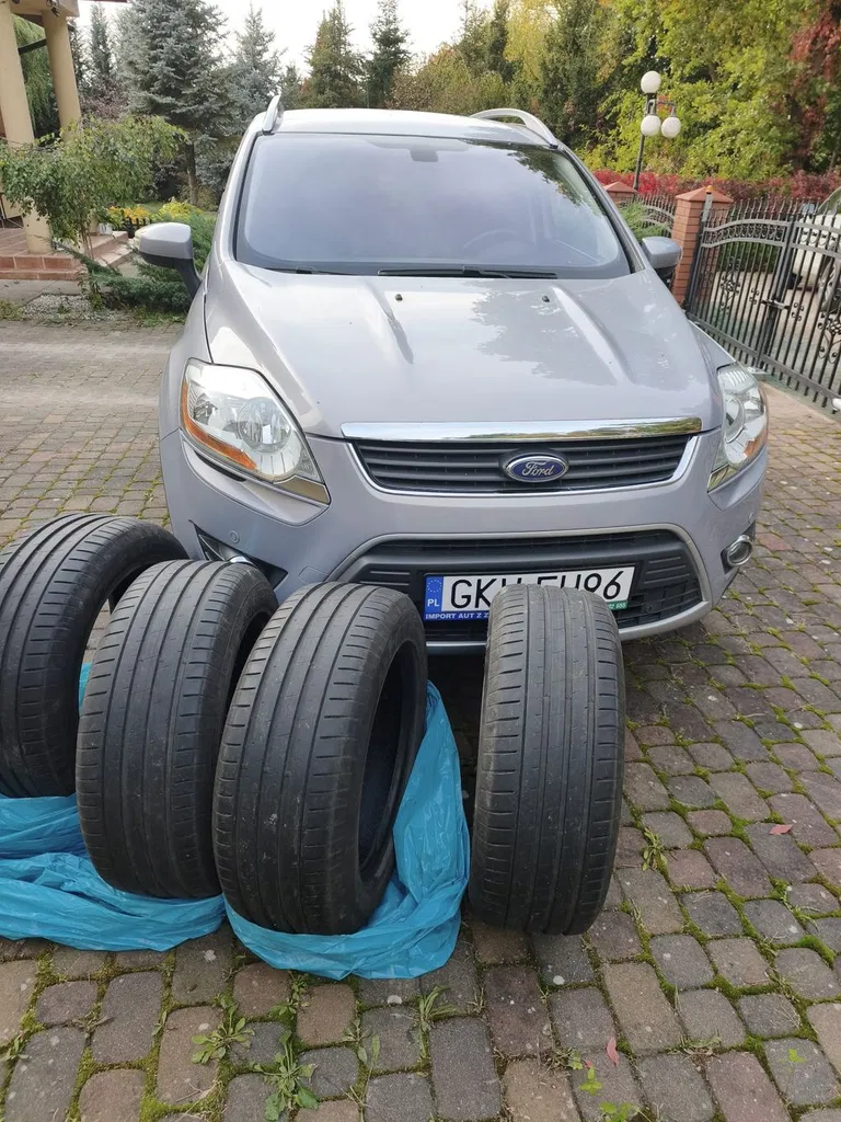 Zdjęcie: 2010 Ford Kuga