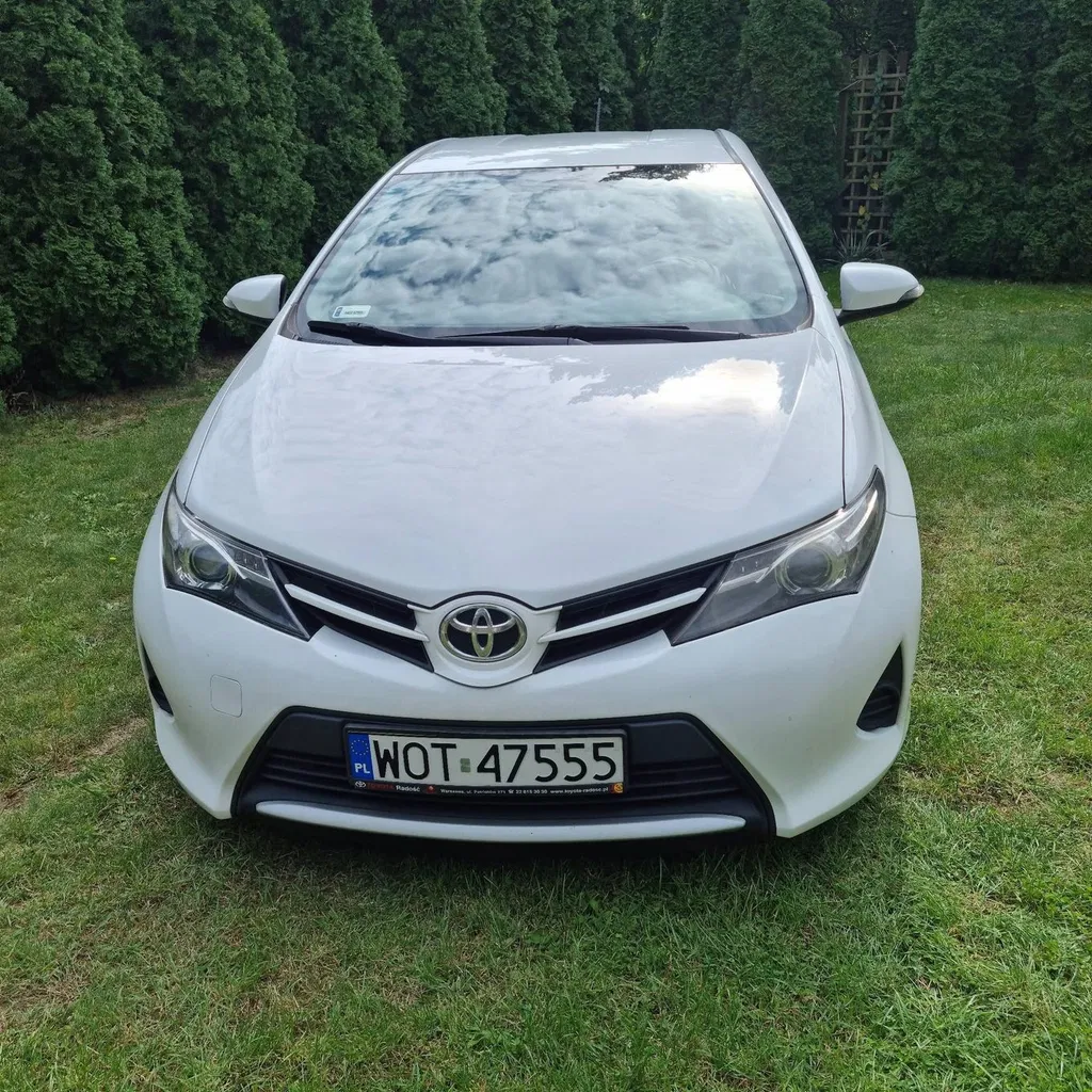 Zdjęcie: 2014 Toyota Auris
