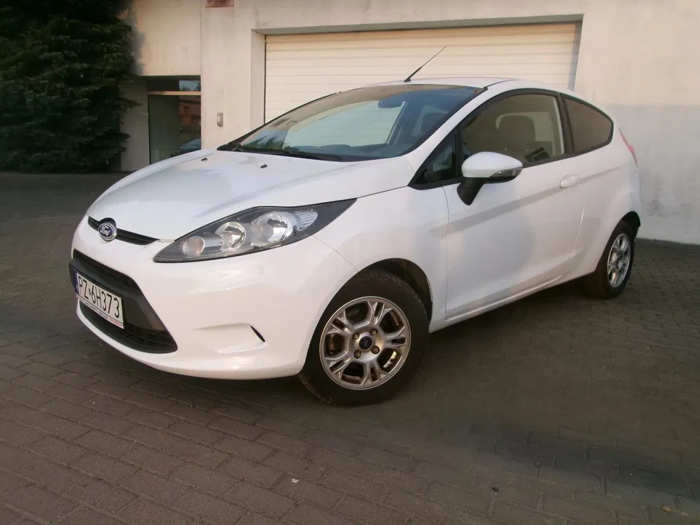 Zdjęcie: 2010 Ford Fiesta