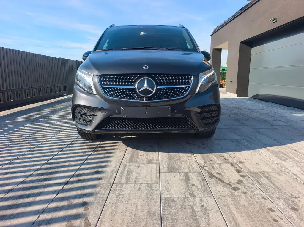Zdjęcie: 2021 Mercedes-Benz V klasa