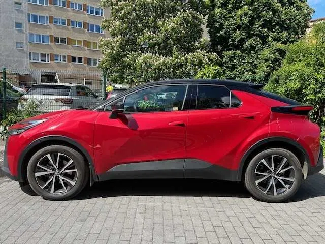 Zdjęcie: 2024 Toyota C-HR