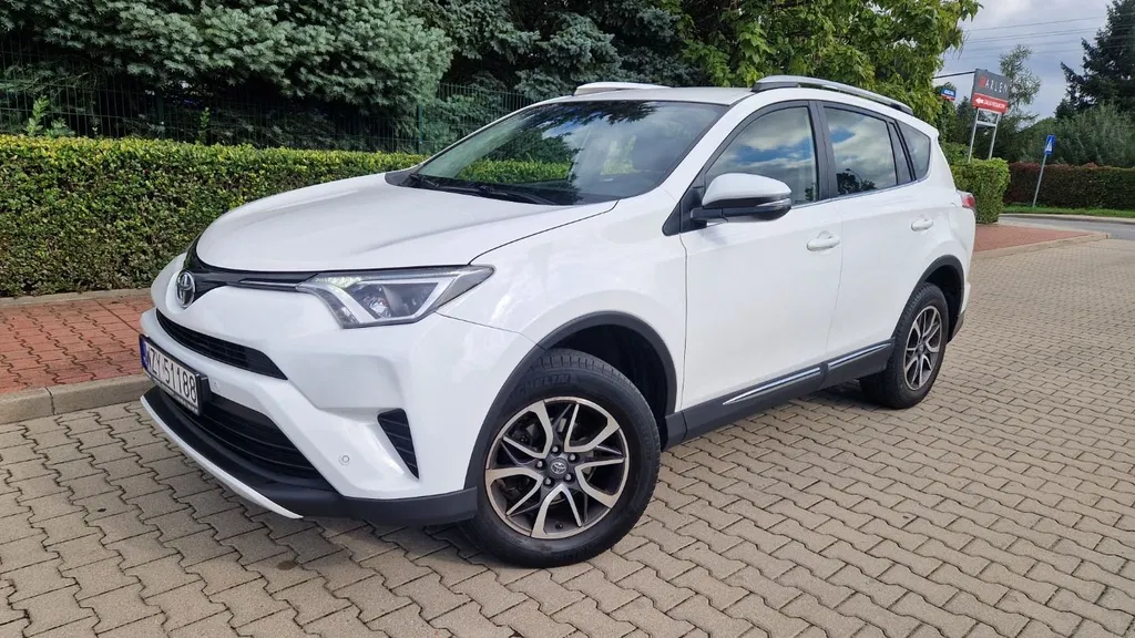 Zdjęcie: 2018 Toyota RAV-4