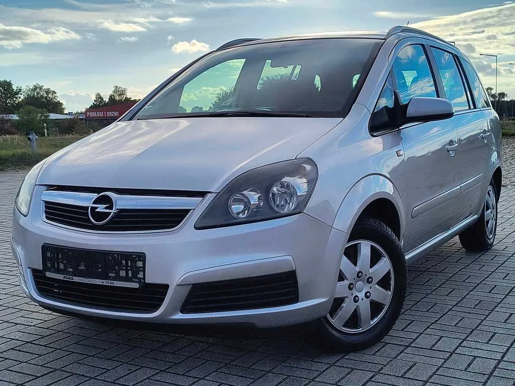 Zdjęcie: 2005 Opel Zafira