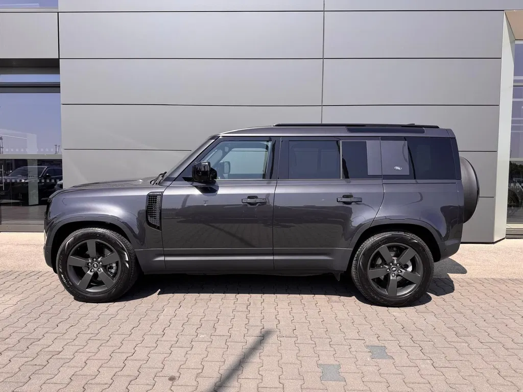 Zdjęcie: 2024 Land Rover Defender