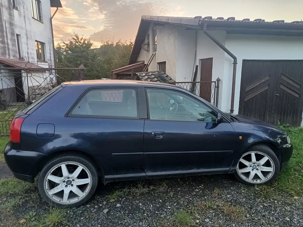 Zdjęcie: 1997 Audi A3 3-drzwiowe