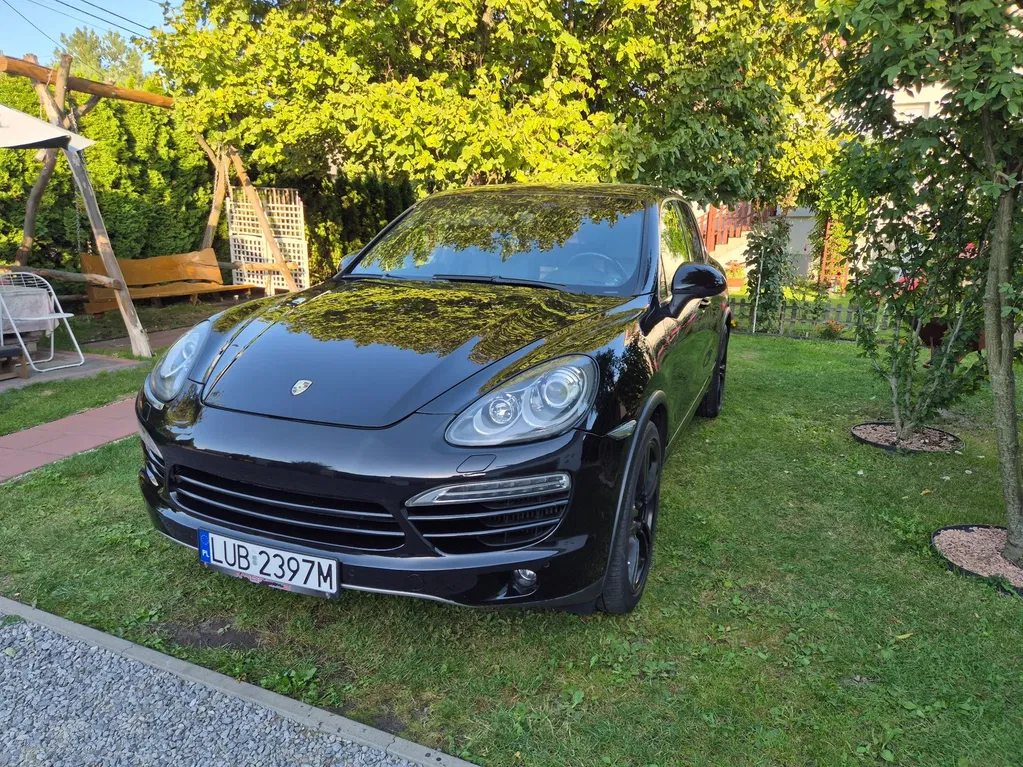 Zdjęcie: 2011 Porsche Cayenne