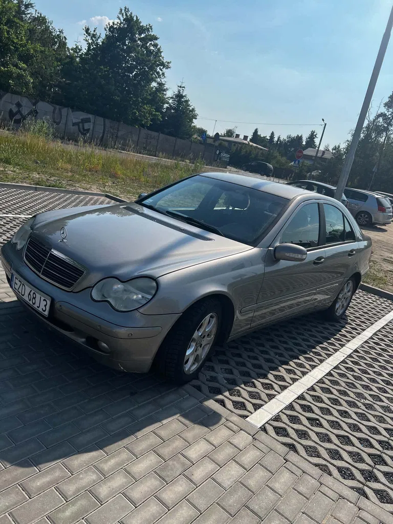 Zdjęcie: 2003 Mercedes-Benz C Klasa