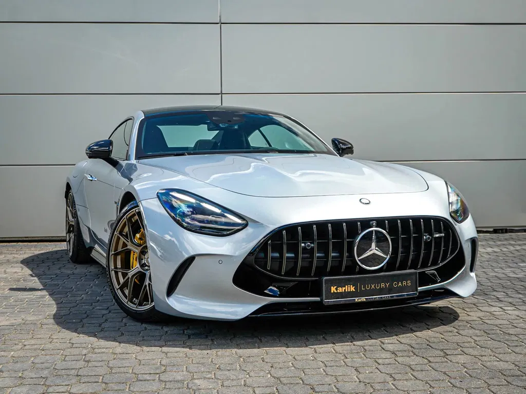 Zdjęcie: 2024 Mercedes-Benz AMG GT