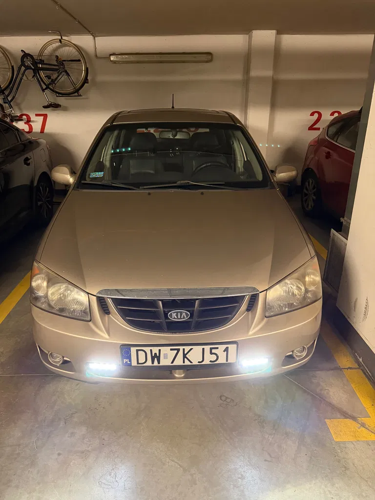 Zdjęcie: 2005 Kia Cerato
