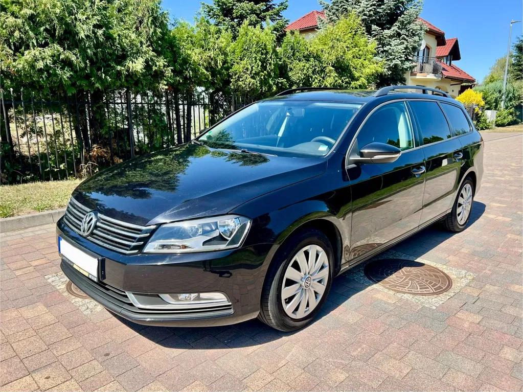 Zdjęcie: 2011 Volkswagen Passat
