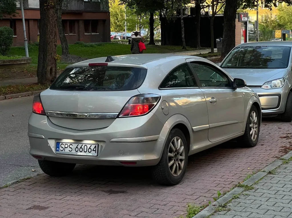 Zdjęcie: 2005 Opel Astra