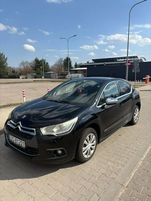 Zdjęcie: 2011 Citroen DS4