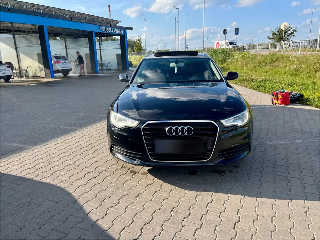 Zdjęcie: 2012 Audi A6 Avant