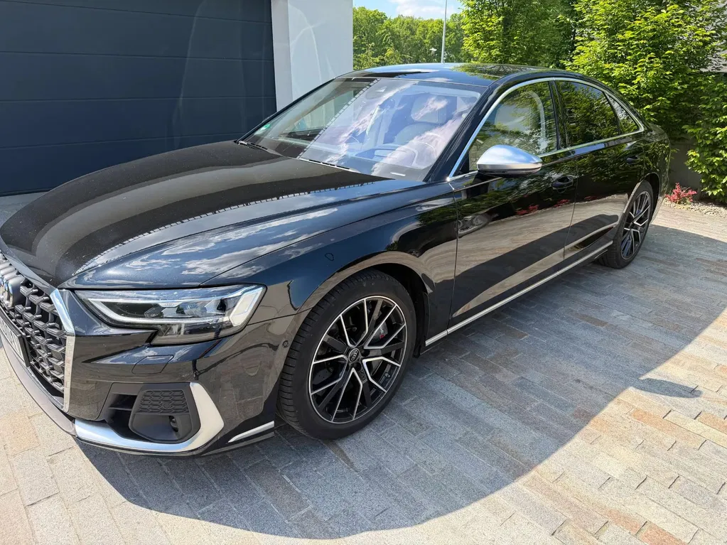 Zdjęcie: 2023 Audi S8