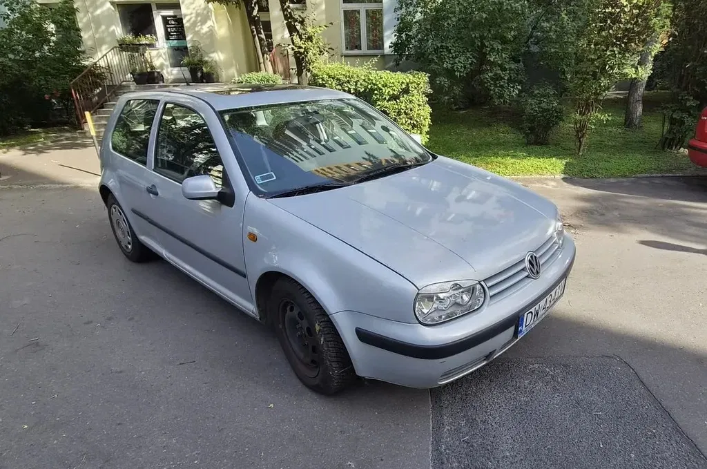 Zdjęcie: 1998 Volkswagen Golf