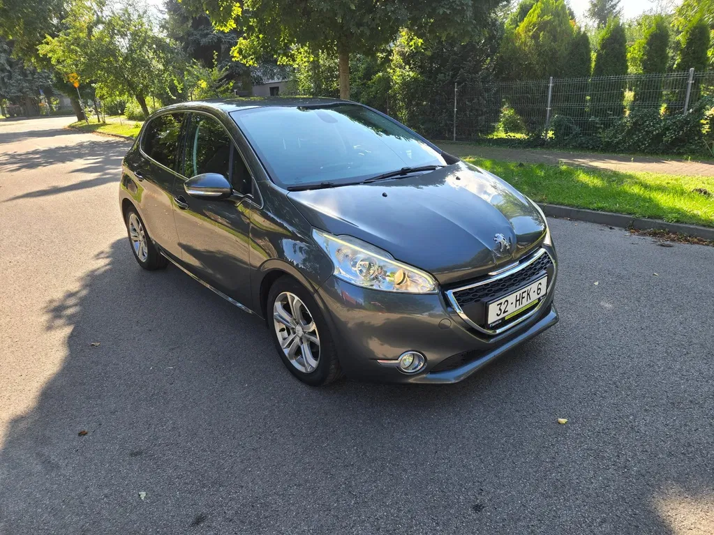 Zdjęcie: 2012 Peugeot 208