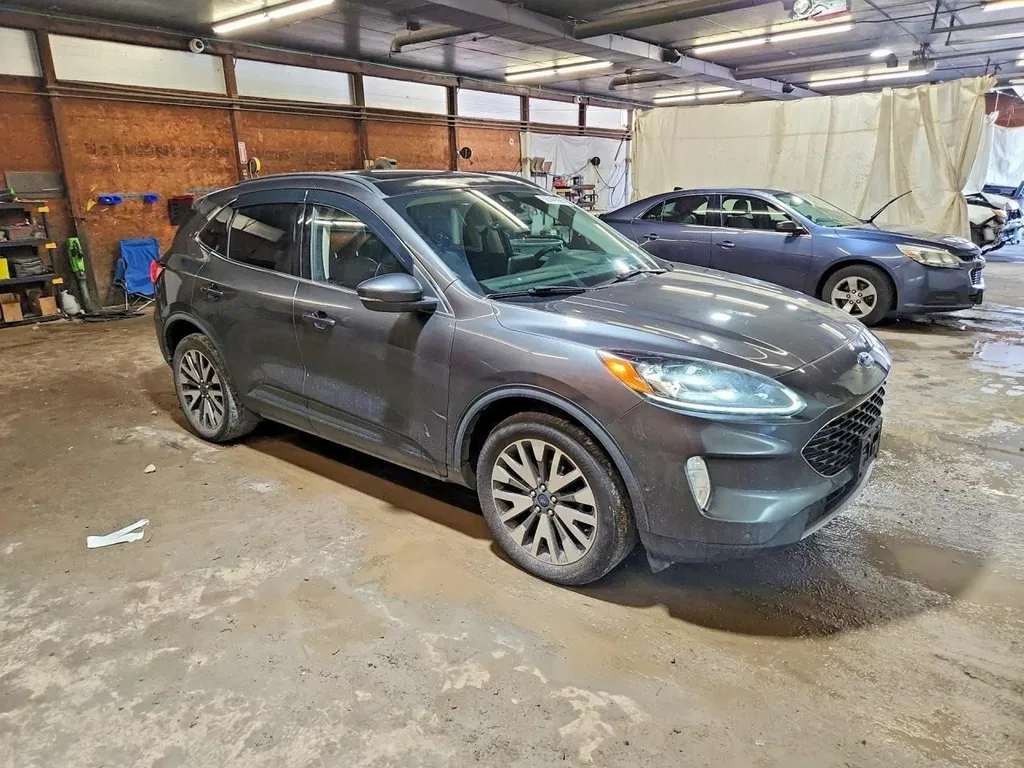 Zdjęcie: 2020 Ford Kuga