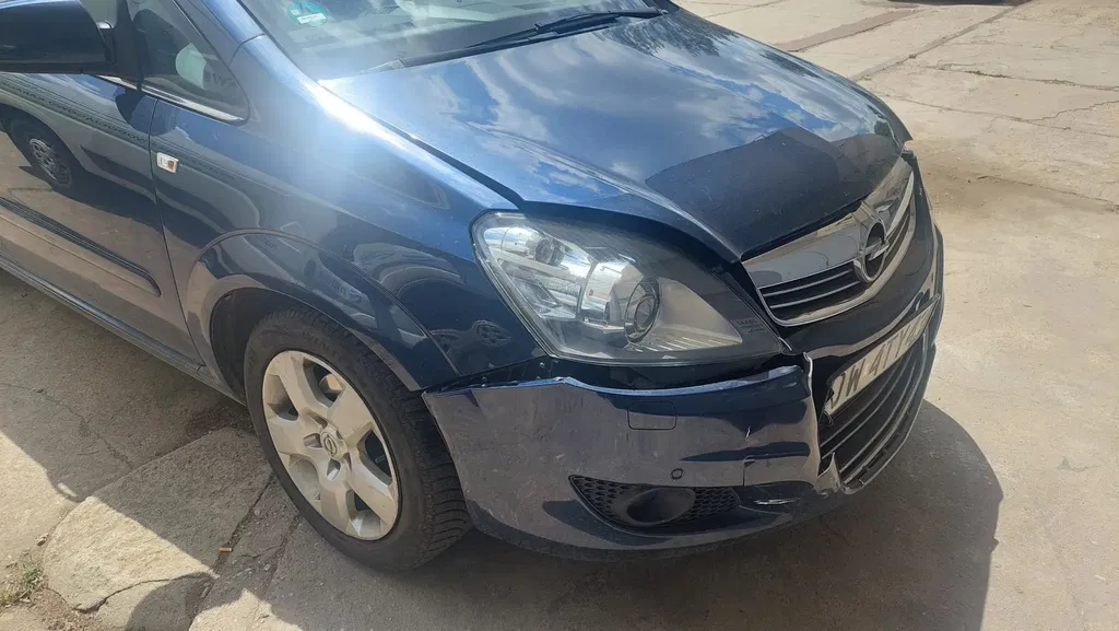 Zdjęcie: 2012 Opel Zafira