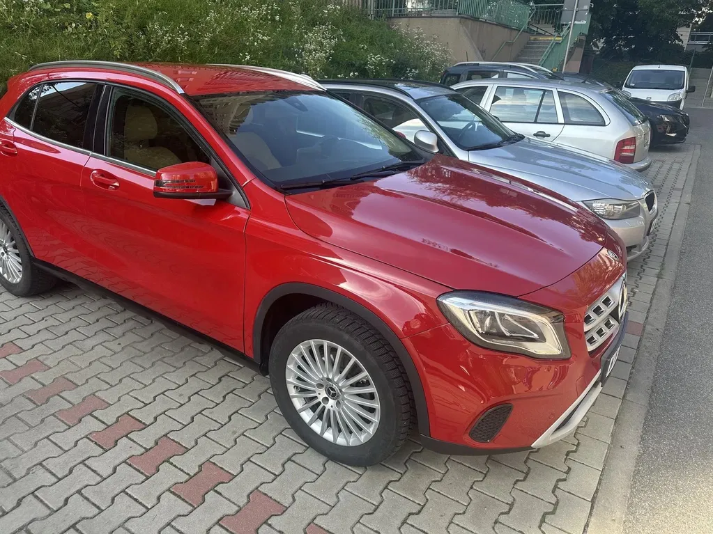 Zdjęcie: 2018 Mercedes-Benz GLA