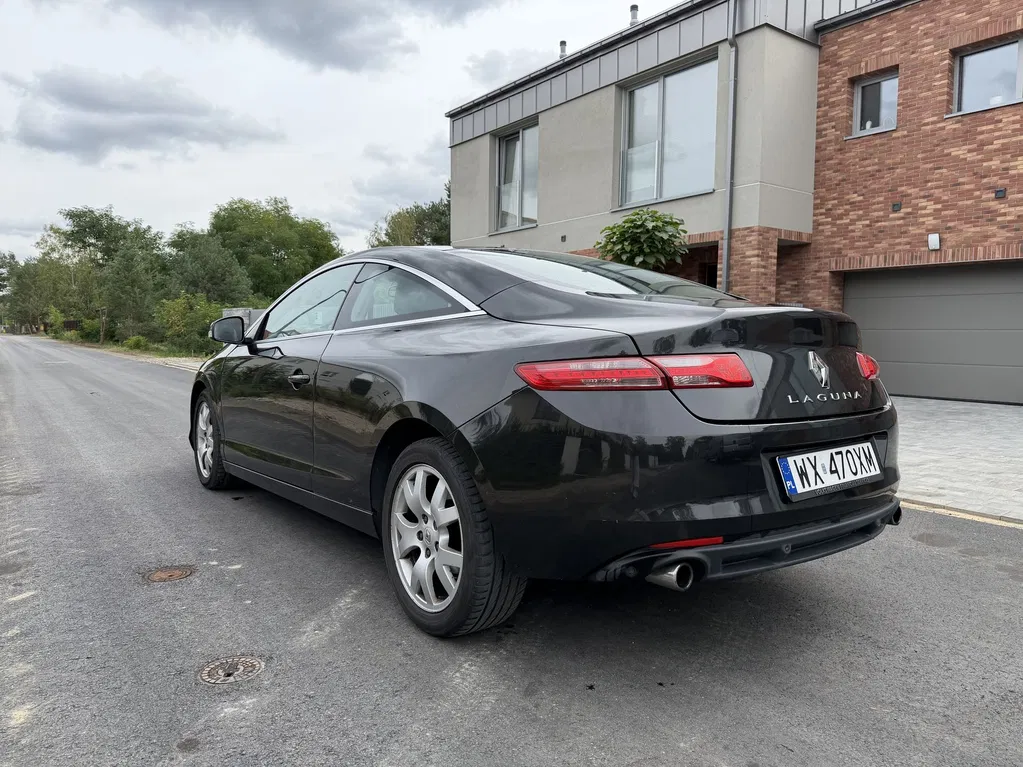 Zdjęcie: 2010 Renault Laguna
