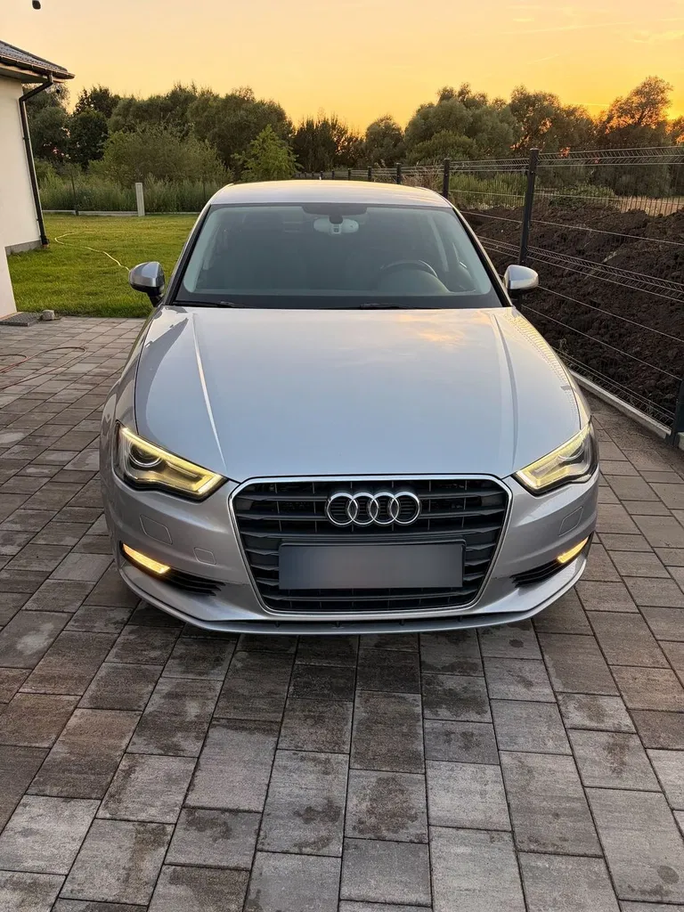 Zdjęcie: 2014 Audi A3 Limousine