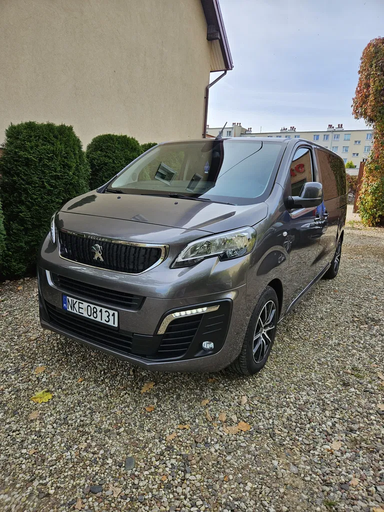 Zdjęcie: 2018 Peugeot Traveller