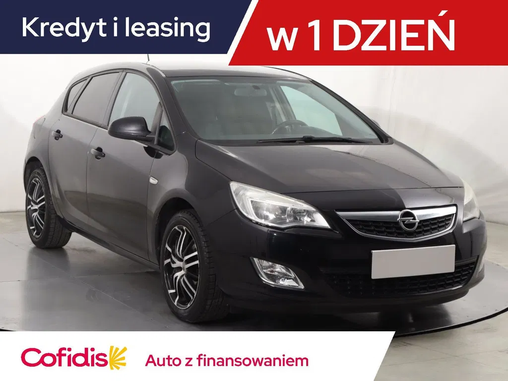 Zdjęcie: 2011 Opel Astra