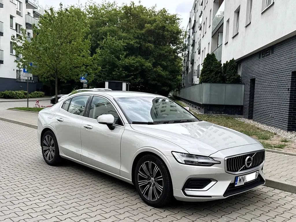 Zdjęcie: 2022 Volvo S60