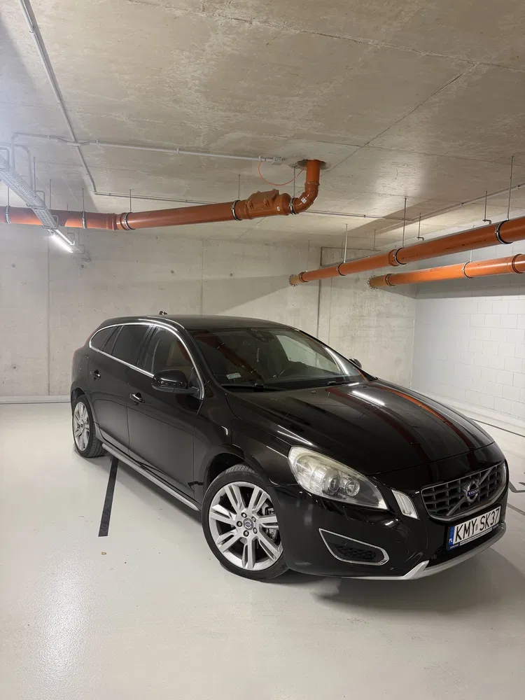 Zdjęcie: 2010 Volvo V60