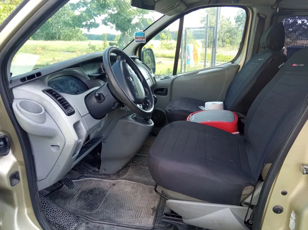 Zdjęcie: 2005 Renault Trafic