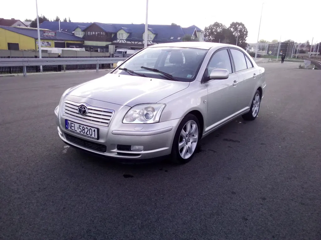 Zdjęcie: 2003 Toyota Avensis