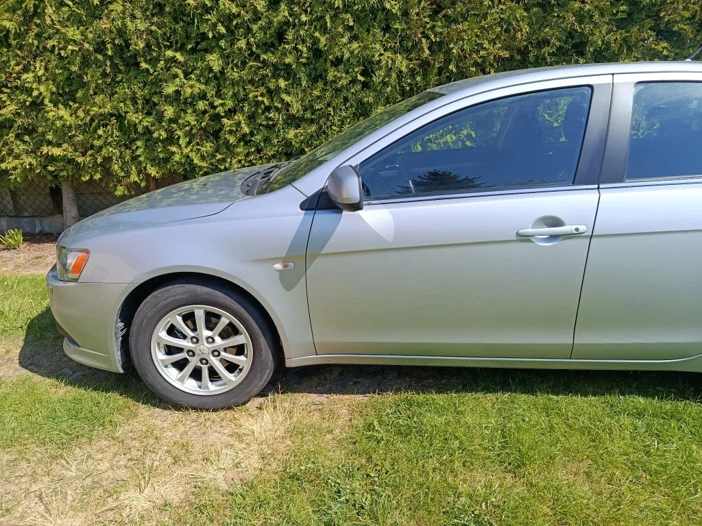 Zdjęcie: 2011 Mitsubishi Lancer