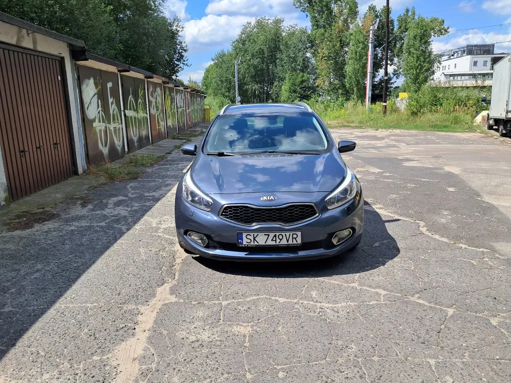 Zdjęcie: 2012 Kia Cee'd