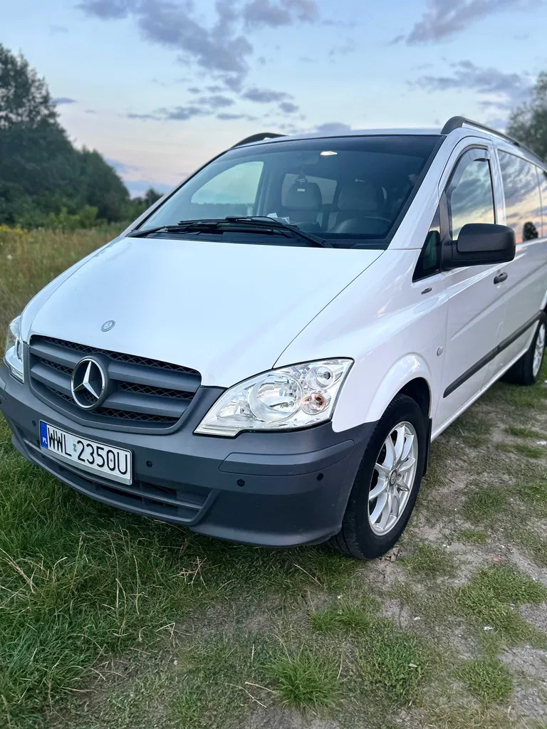 Zdjęcie: 2010 Mercedes-Benz Vito