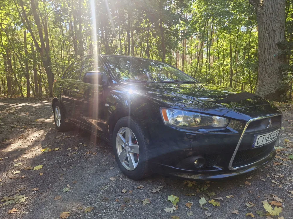 Zdjęcie: 2010 Mitsubishi Lancer