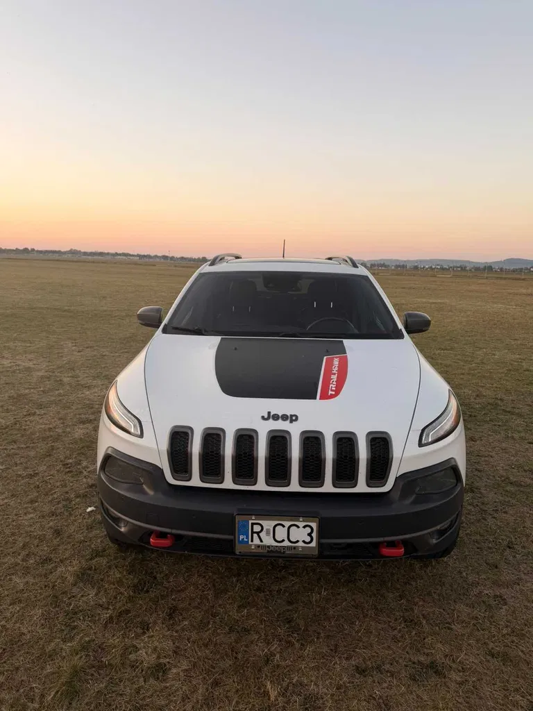 Zdjęcie: 2017 Jeep Cherokee