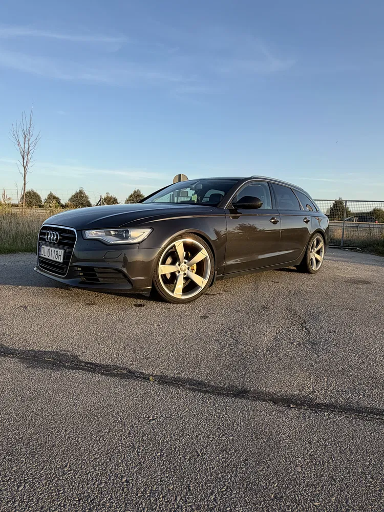Zdjęcie: 2011 Audi A6 Limousine