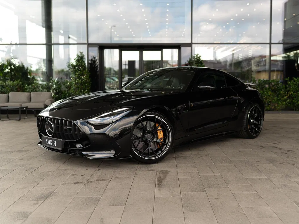 Zdjęcie: 2026 Mercedes-Benz AMG GT