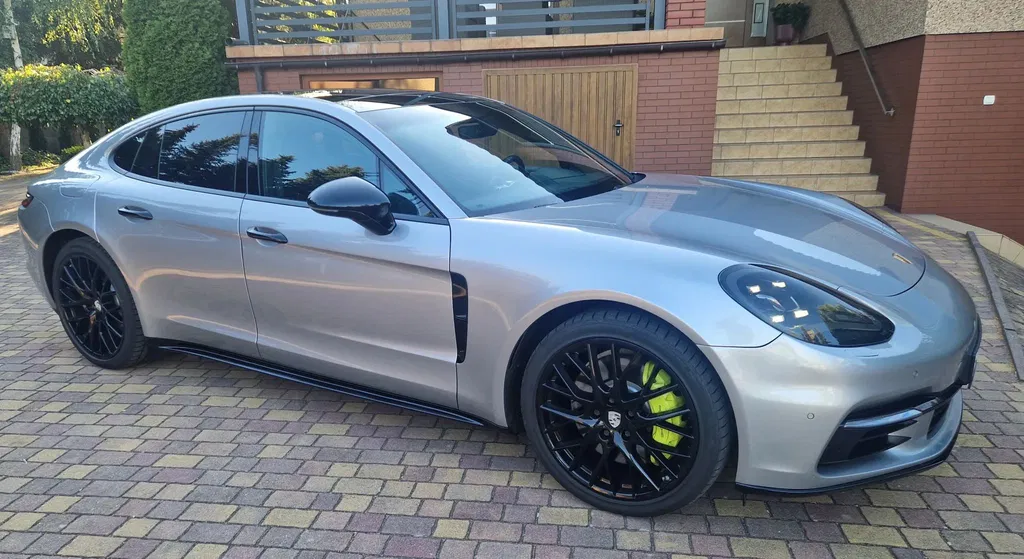 Zdjęcie: 2019 Porsche Panamera