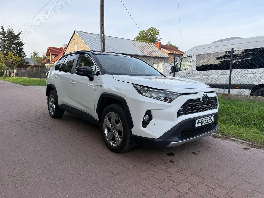 Zdjęcie: 2021 Toyota RAV-4