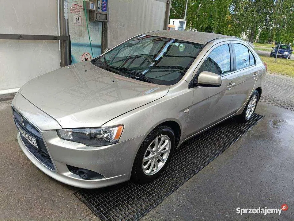 Zdjęcie: 2011 Mitsubishi Lancer
