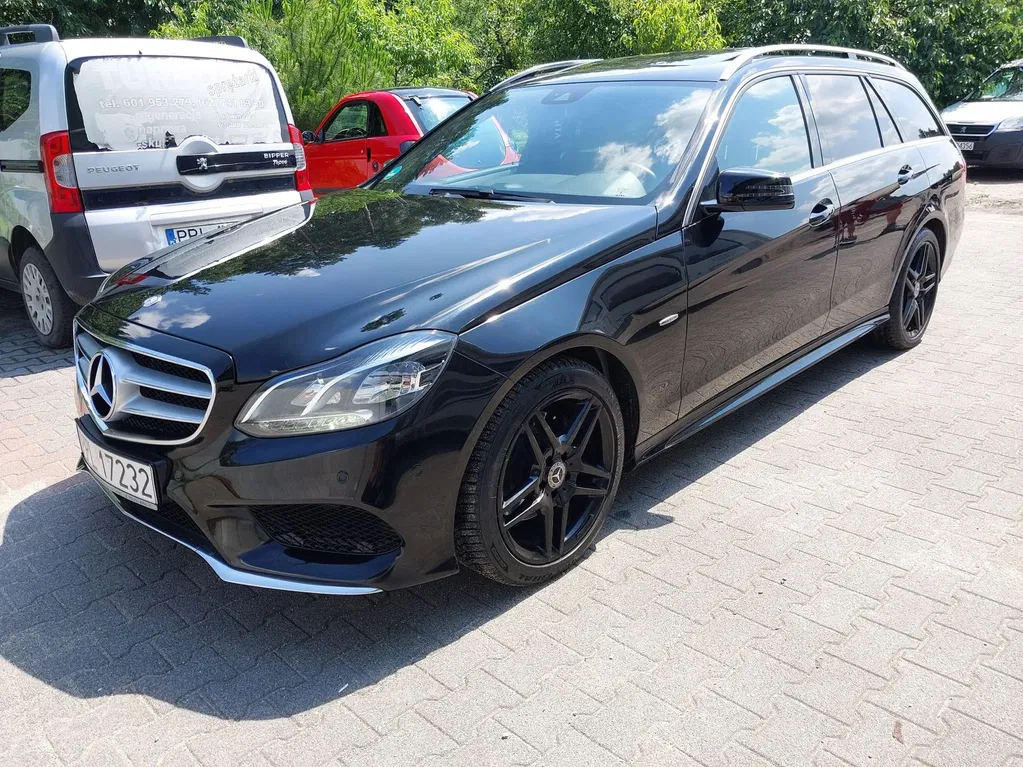 Zdjęcie: 2015 Mercedes-Benz E Klasa