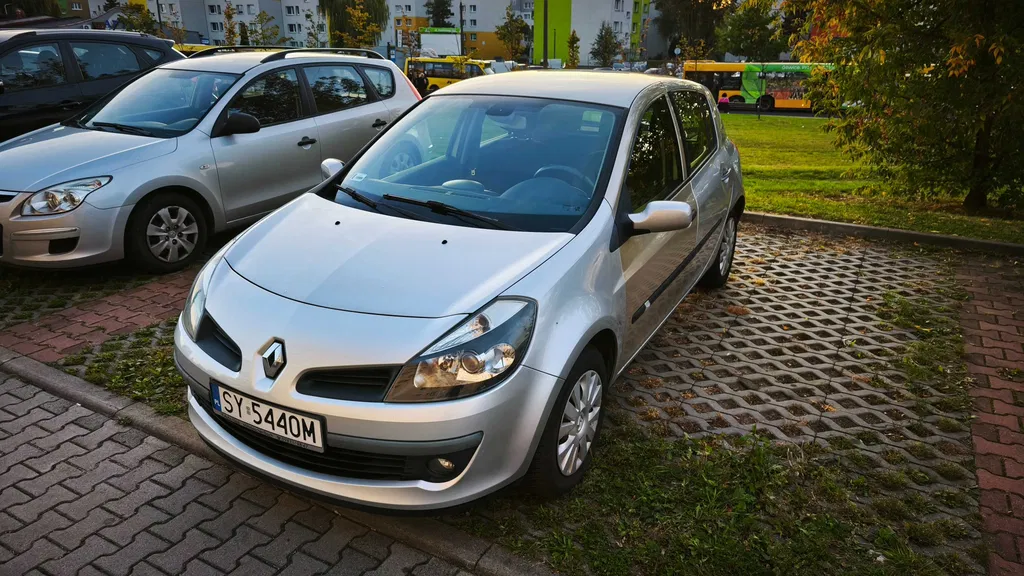 Zdjęcie: 2006 Renault Clio