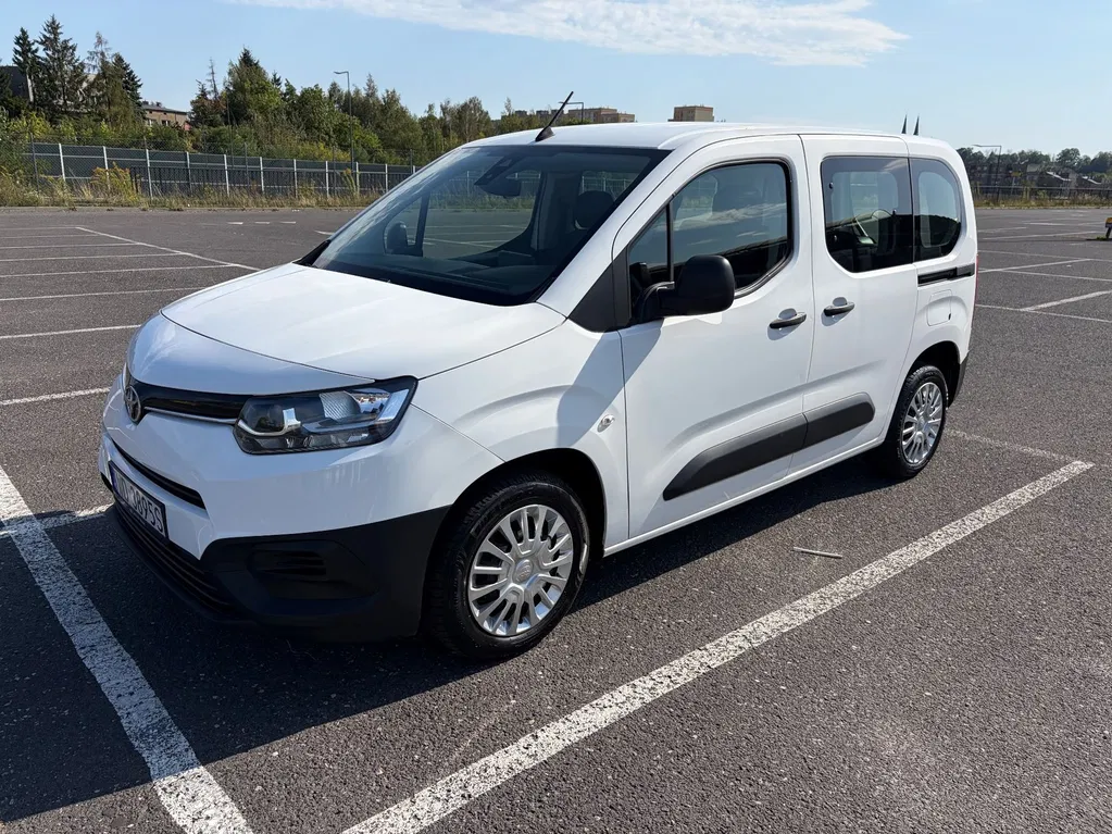Zdjęcie: 2021 Toyota Proace City Verso