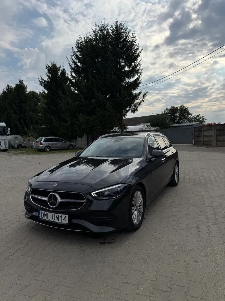 Zdjęcie: 2023 Mercedes-Benz C Klasa