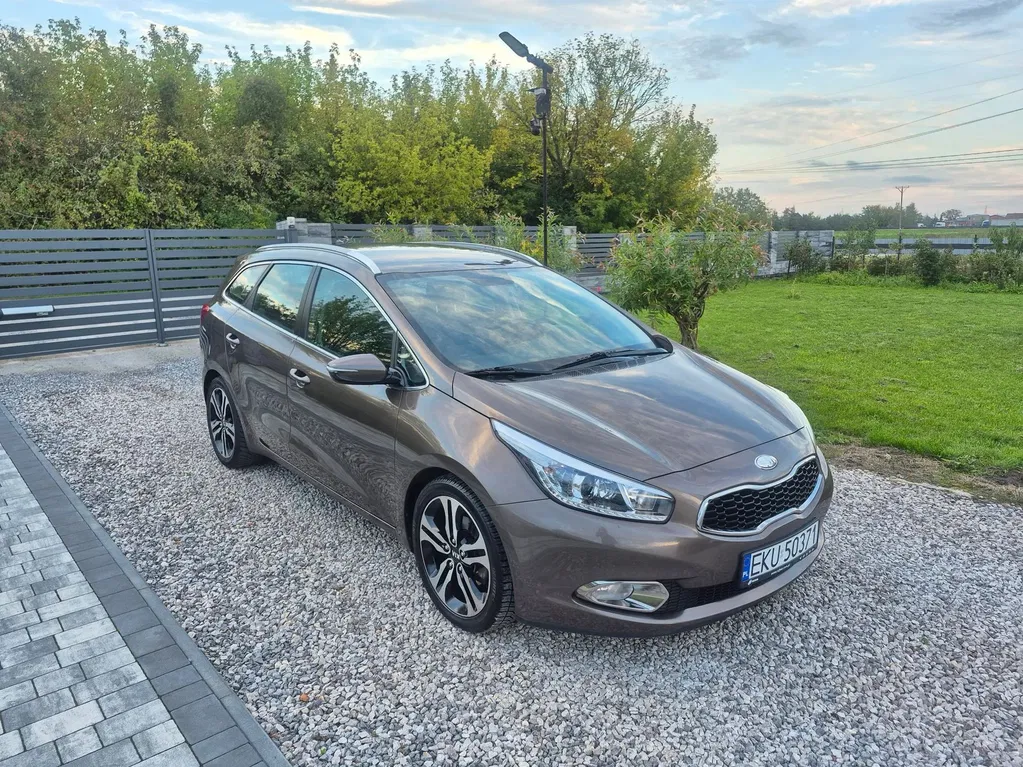 Zdjęcie: 2013 Kia Cee'd